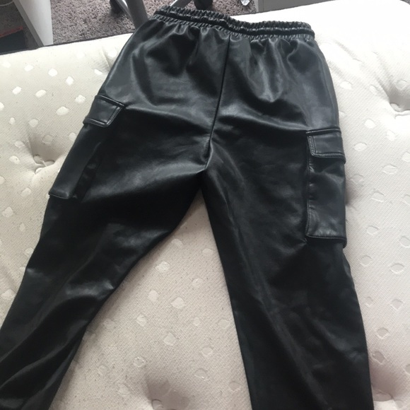 Long Leather pants with Closable pockets - Picture 4 of 4
